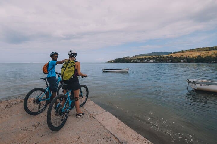 Experience Mauritius Like a Local: 5-Day Custom Cultural & Coastal Adventure photo 5