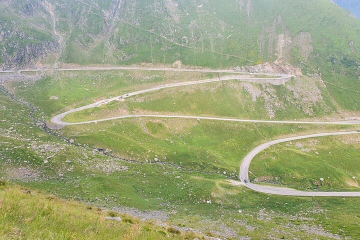 Drive the Transfagarasan: Private Day Trip from Bucharest to Bâlea Lake & Vidraru photo 2