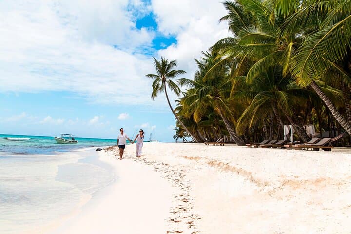 Saona Island Catamaran Adventure from Punta Cana — Natural Pool, Snorkel & Open Bar photo 2