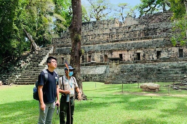 Explore Copán Ruins & Macaw Mountain: 2-Day Mayan Ruins and Bird Sanctuary Tour photo 5