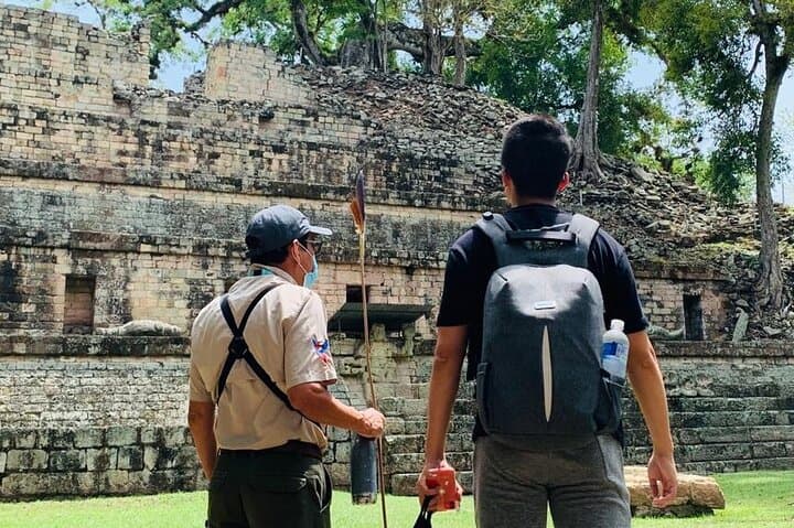 Explore Copán Ruins & Macaw Mountain: 2-Day Mayan Ruins and Bird Sanctuary Tour photo 6