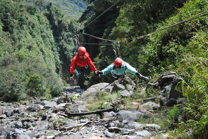 Thrill-High Zip Lining in Baños: 3-Hour Canopy and Multicircuit Adventure