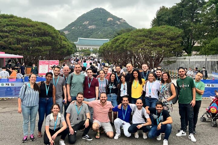 Private 8-Hour VIP Seoul City Tour: Custom Full-Day Experience photo 4