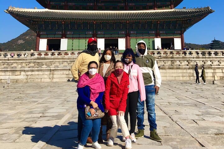 Private 8-Hour VIP Seoul City Tour: Custom Full-Day Experience photo 6