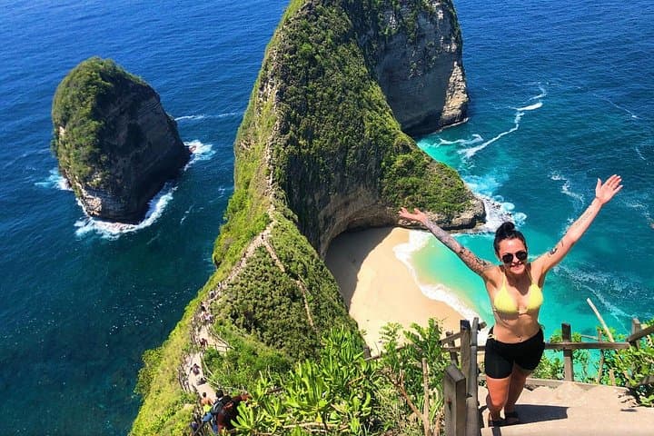 Capture the Beauty: A Photographic Exploration of Nusa Penida photo 1