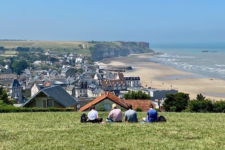 3-Day Private Normandy Tour: Mont Saint-Michel, D-Day Beaches & Loire Castles