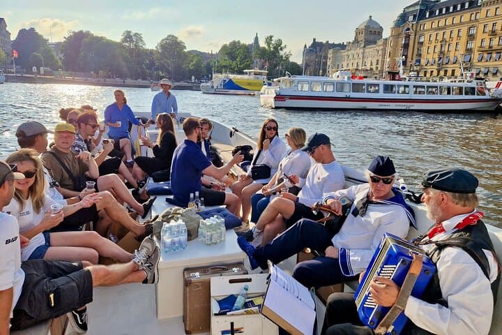 Electric Open-Boat Tour of Stockholm: Guided Canal Cruise to Vasa, Djurgården & Royal Sights photo 6