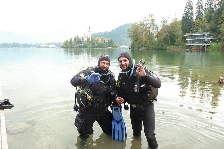 Introductory Scuba at Lake Bled: PADI Discover Scuba Diving Experience