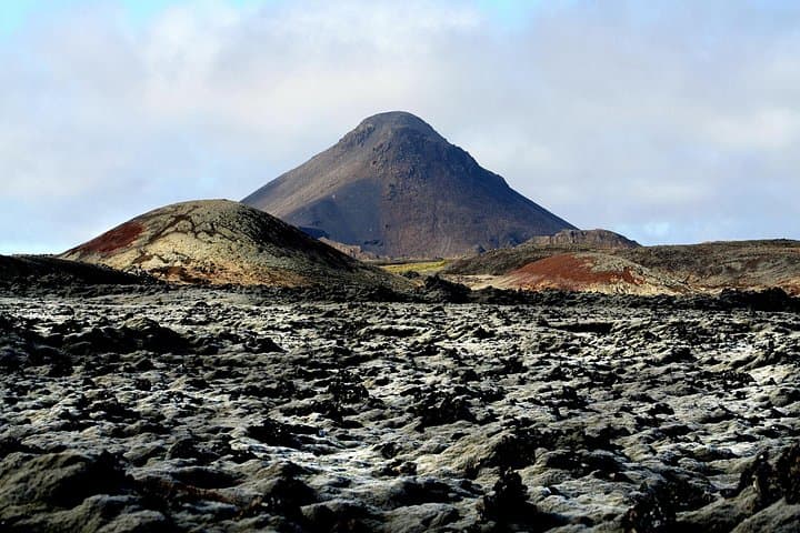 Hike Mount Keilir: Reykjanes Lava-Field Summit Near Reykjavík photo 3