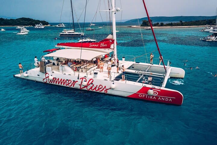 Blue Lagoon, Trogir & Čiovo Catamaran Tour from Split — Swim, UNESCO Trogir & All-Inclusive Drinks photo 5
