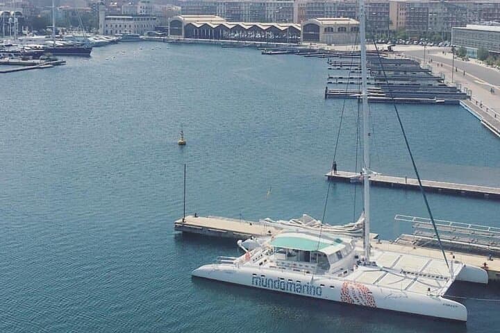1-Hour Sailing Excursion in Valencia — Malvarrosa & Port Saplaya Views photo 6