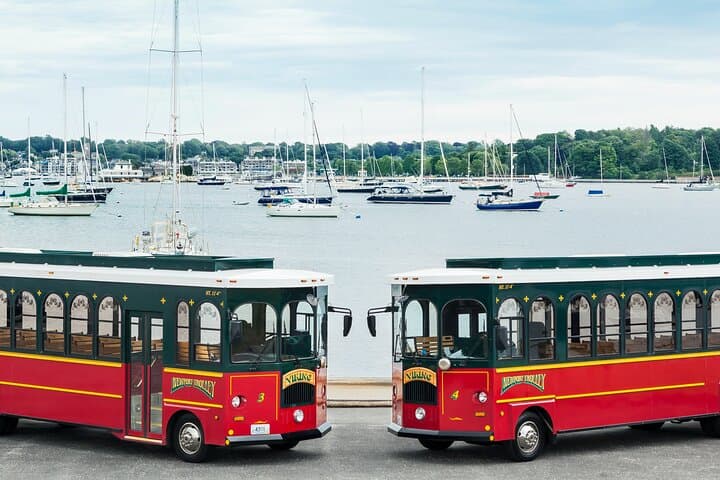 Newport Trolley Tour with Marble House: 3-Hour Drive Through Gilded-Age Mansions and Coastal Vistas photo 3