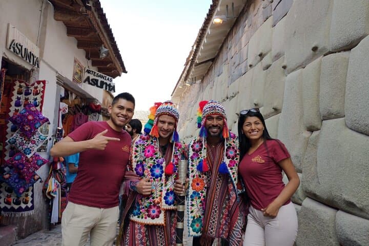 6-Day Peru Highlights: Lima, Ica & Machu Picchu Tour