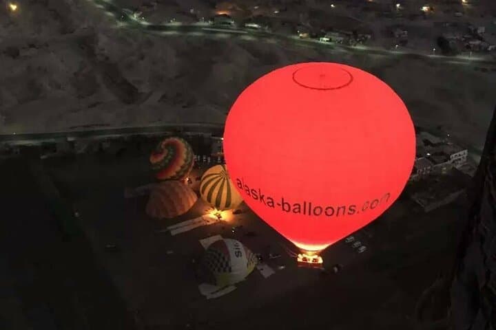 Sunrise Hot Air Balloon Over Luxor — Valley of the Kings Aerial Flight photo 3