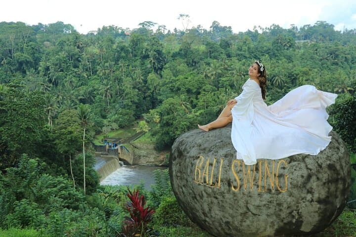 Full-Day Bali Swing, Temple & Ubud Monkey Forest Adventure photo 4
