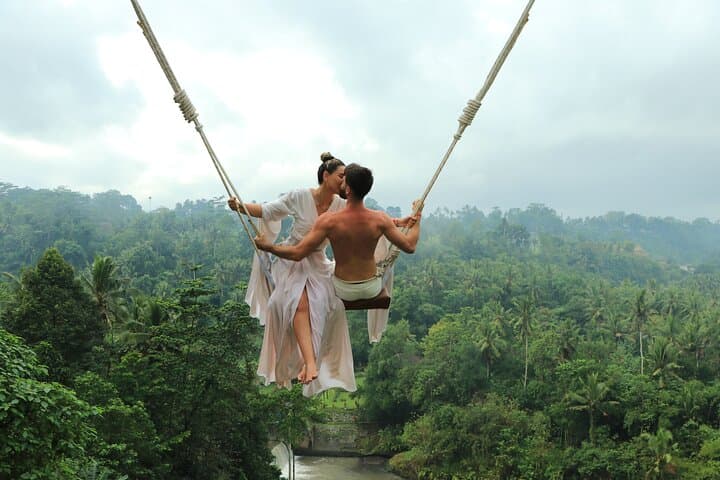 Full-Day Bali Swing, Temple & Ubud Monkey Forest Adventure photo 5
