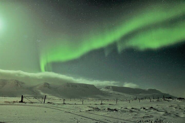 Northern Lights Photography Tour from Akureyri: Small-Group Aurora Hunt photo 4