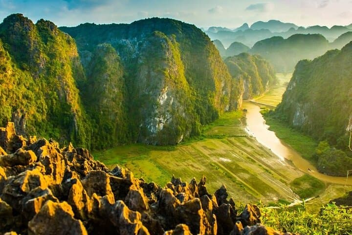 Northern Vietnam Loop: 7-Day Trek, Karsts & Lan Ha Bay Cruise photo 2