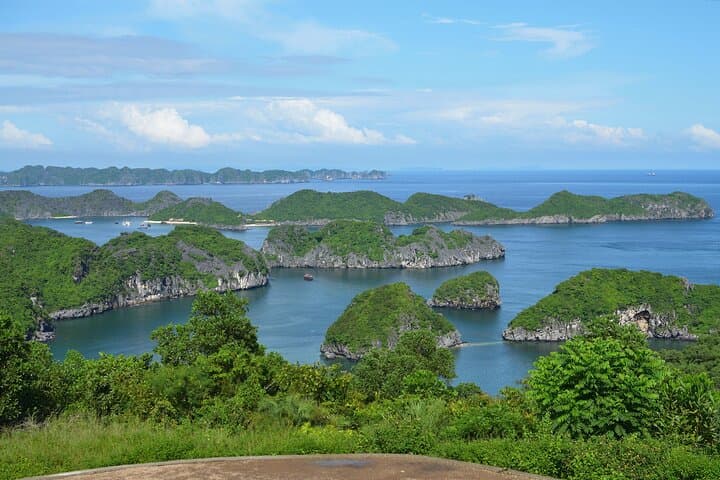 Northern Vietnam Loop: 7-Day Trek, Karsts & Lan Ha Bay Cruise photo 5