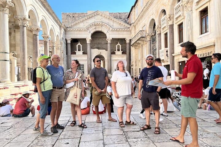 Split Diocletian's Palace Walking Tour & Green Market Food Tasting