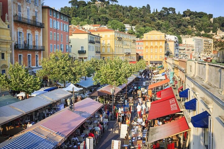 Old Nice Food Tour: Socca, Pissaladière & Local Wine Tasting photo 3