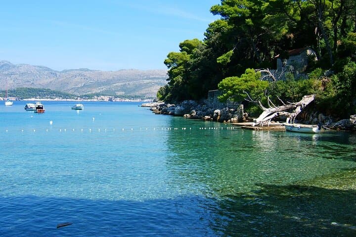 Blue Cave & Secluded Caves Boat Tour from Dubrovnik — Snorkel the Elaphiti photo 4