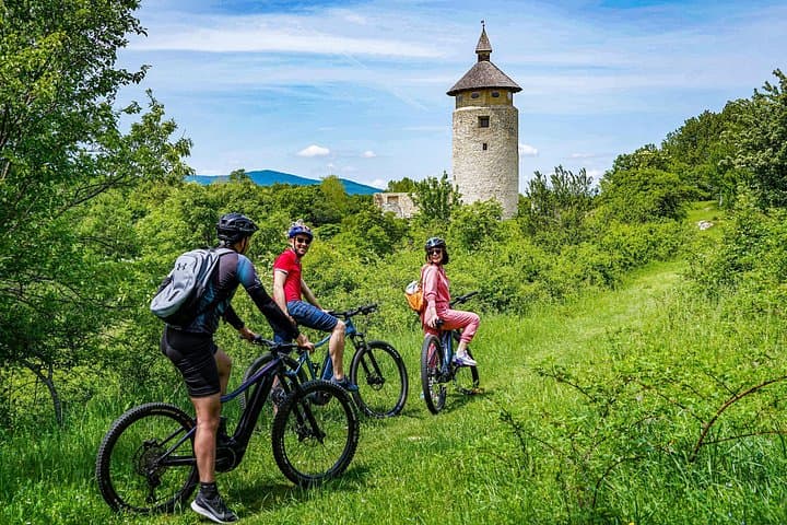 Cycle the Plitvice Valleys: Rakovica Countryside Bike Tour & Barac Caves