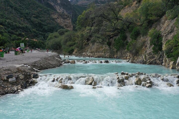 Tolantongo Caves and Hot Springs: Full-Day Thermal River Adventure photo 2