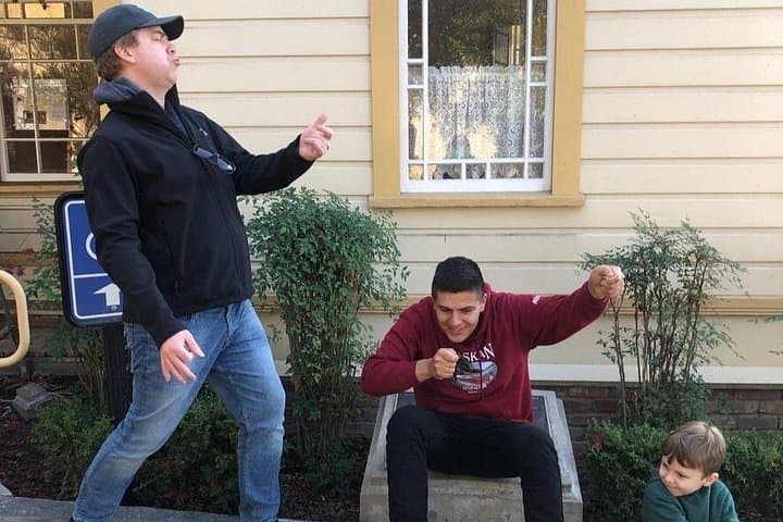 Zombie Scavengers Newport News: Interactive Zombie Scavenger Hunt Through the City photo 3
