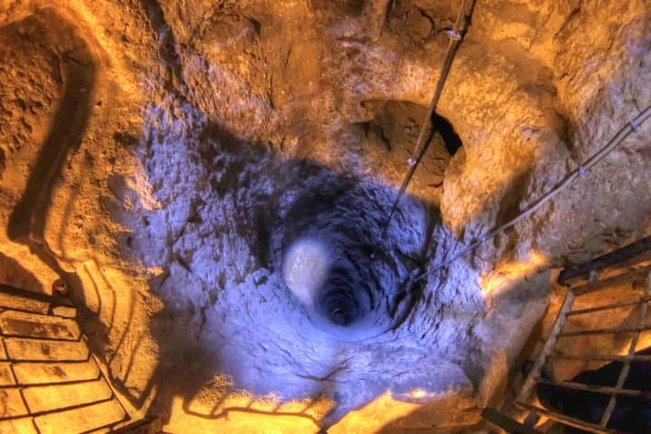 Ihlara Valley Hiking Tour: Cave Churches, Riverside Lunch & Hidden Canyons photo 3