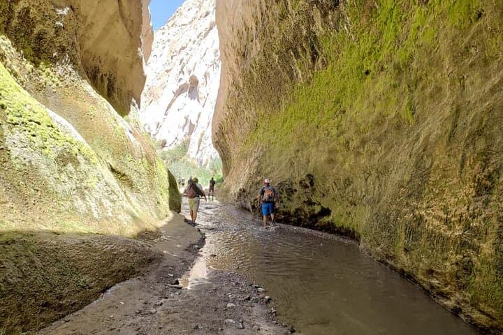 Full-Day Hike to Capua Waterfall: Arequipa’s Lava-Walled Canyon photo 4