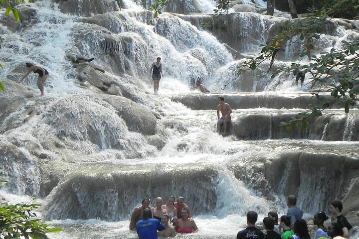 Ocho Rios Private Combo: Blue Hole & Dunn's River — Climb, Swim, and Cliff Jump photo 6