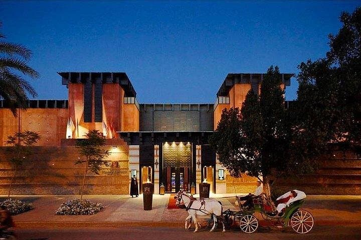 Marrakech Horse-Drawn Carriage Tour: Day or Night Through the Medina photo 1