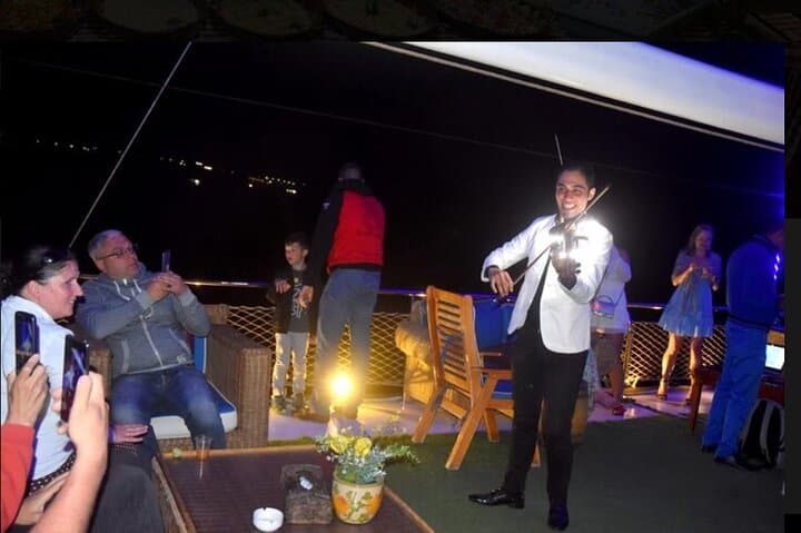 Sharm El Sheikh Night Dinner Cruise: Red Sea Dinner & Live Show photo 5