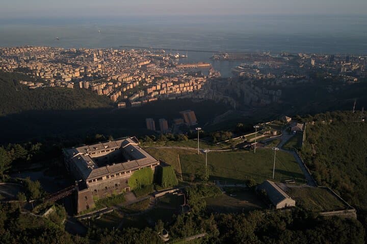 Private Half-Day Hike to Fort Diamond: Explore Genoa’s Hilltop Fortifications photo 4