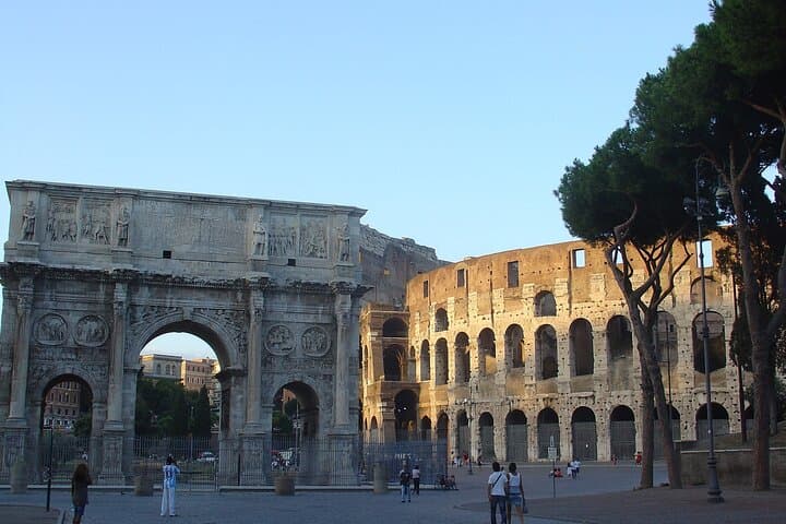 Rome by Golf Cart: Catacombs, Squares & Hidden Underground photo 3