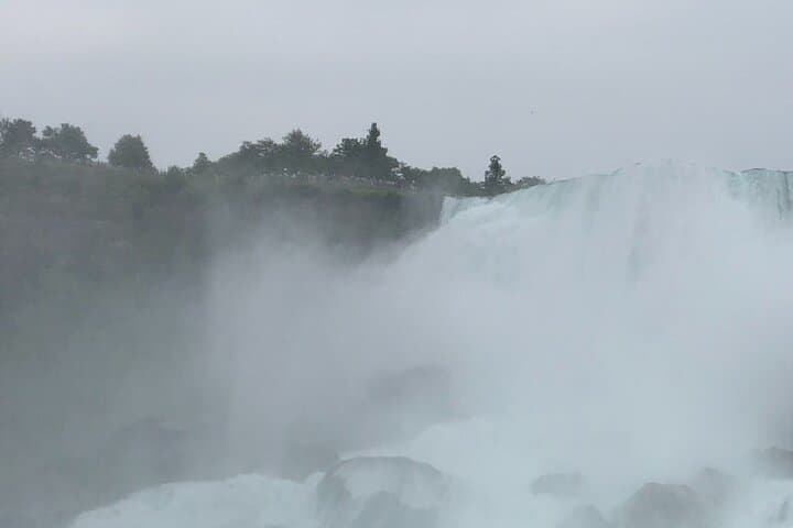 Two-Day Niagara Falls Guided Bus Tour from New York & New Jersey: Maid of the Mist, Finger Lakes and Taughannock photo 2
