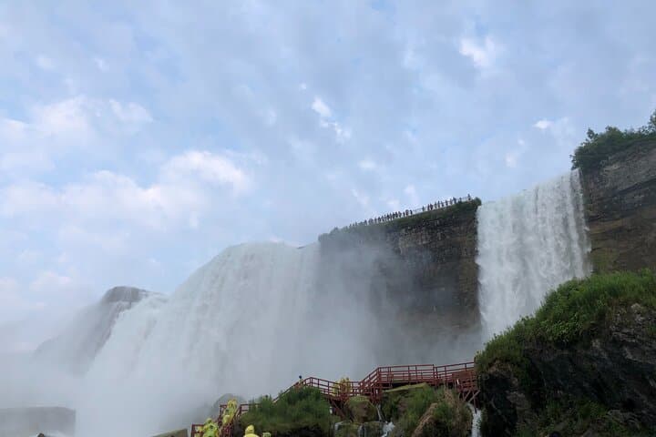 Two-Day Niagara Falls Guided Bus Tour from New York & New Jersey: Maid of the Mist, Finger Lakes and Taughannock photo 4