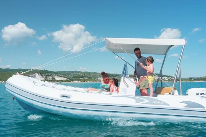 Explore Gargano's Coast by Dinghy from Vieste Darsena