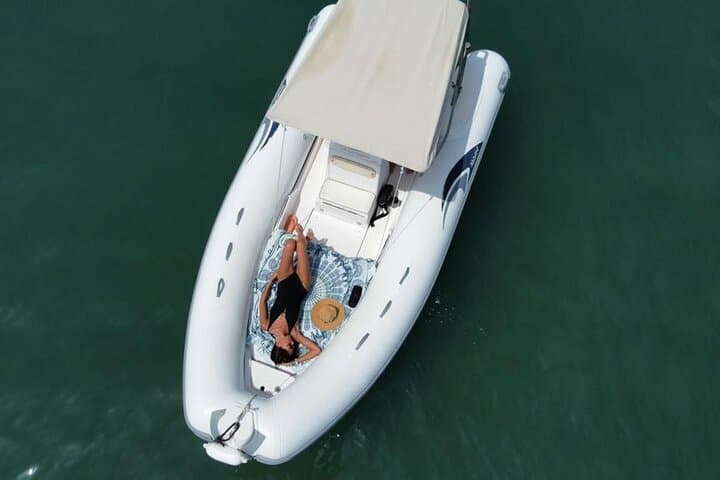 Explore Gargano's Coast by Dinghy from Vieste Darsena photo 2