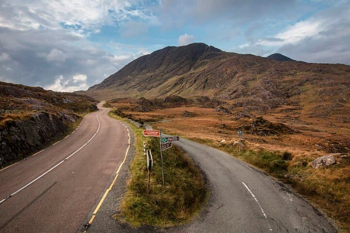 Galway to Killarney Private Transfer and Scenic Day Tour from Shannon photo 3