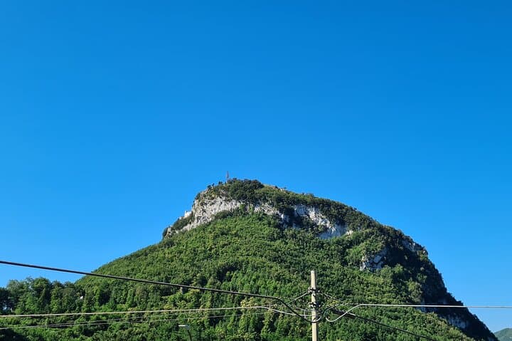 Mount San Liberatore Hike: Amalfi Coast Summit Views from Alessia