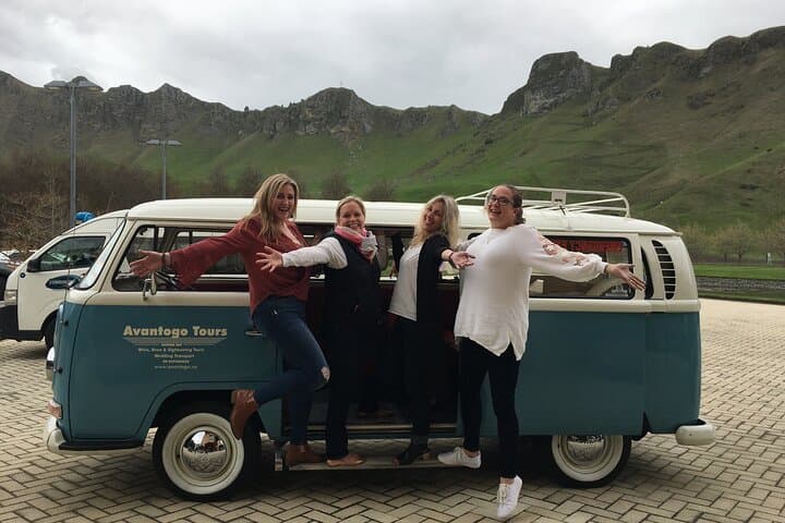 Hawke's Bay Wine Tour from Napier — Retro Kombi Tastings & Vineyard Cheese photo 3