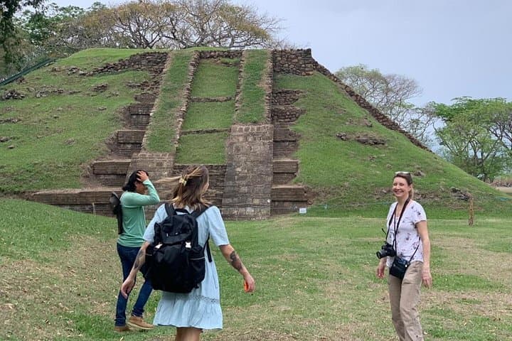 Cihuatán Archaeology, Rum Tasting & Suchitoto Day Trip from San Salvador photo 2