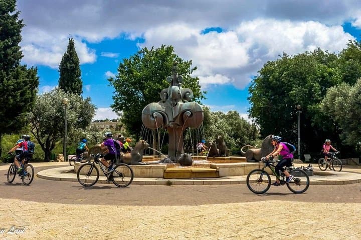 Bike the Holy Land: Tel Aviv to Trails with Yoav Lavi