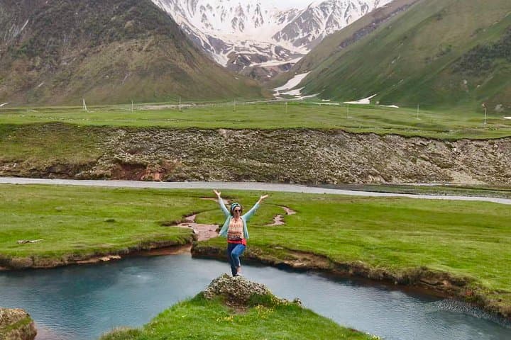 4x4 Day Trip from Tbilisi to Kazbegi & Truso Valley — Ananuri, Gudauri, Gergeti photo 2
