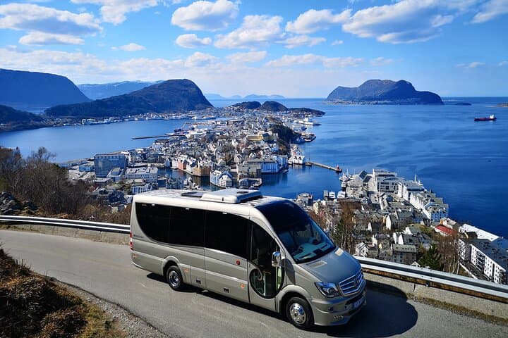 Ålesund to Alnes: A 4.5-Hour Minibus Journey Through Fjord Lighthouses and Art Nouveau Streets photo 3