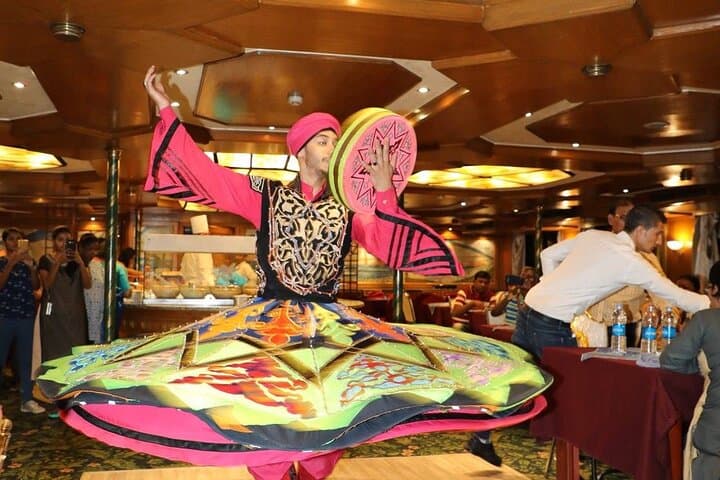 Cairo Nile Dinner Cruise with Belly Dance and Tanoura Show photo 6