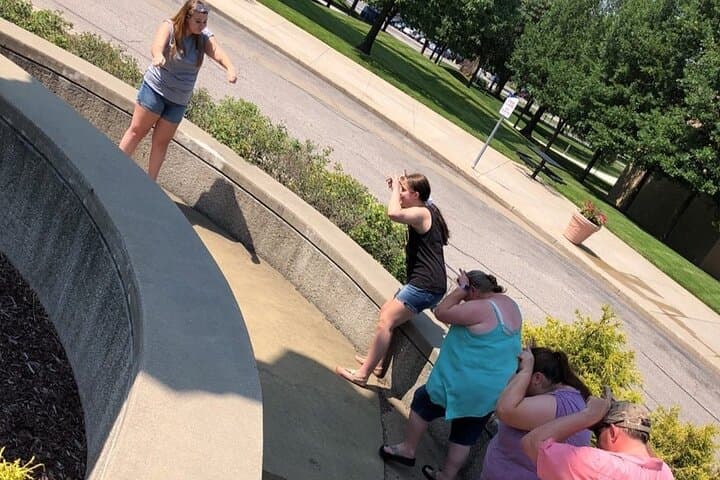 App-Guided Scavenger Hunt in Clovis: Explore Old Town by Phone photo 3