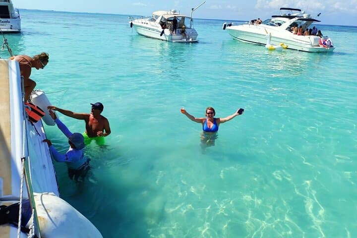 Private Catamaran to Isla Mujeres: Snorkel Reefs, Beach Club Lunch & Open Bar from Cancun photo 5